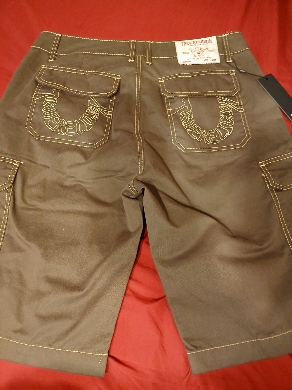 True Religion Men’s Brown Jeans with Contrast Stitching - Picture 6 of 6